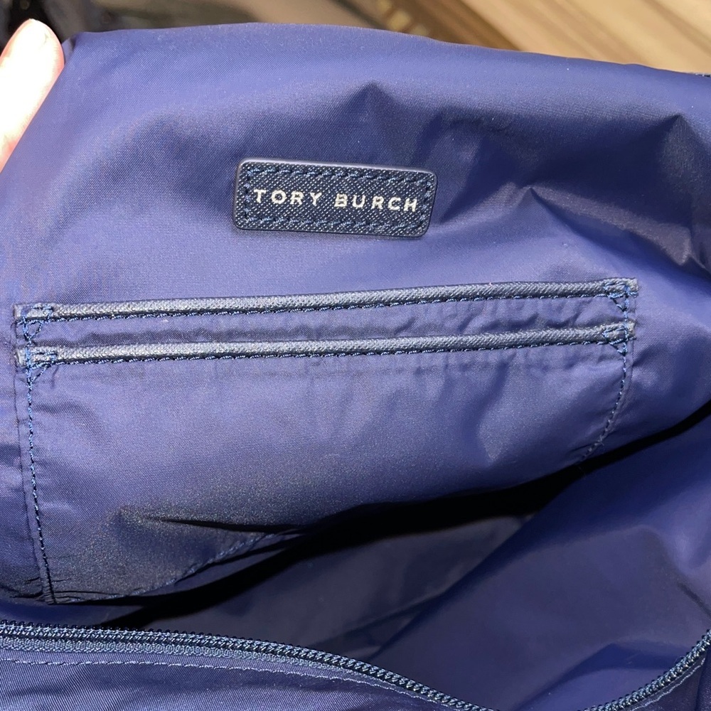 Tory Burch Navy and Red Patterned Tote Nylon Tory Burch - Picture 6 of 7